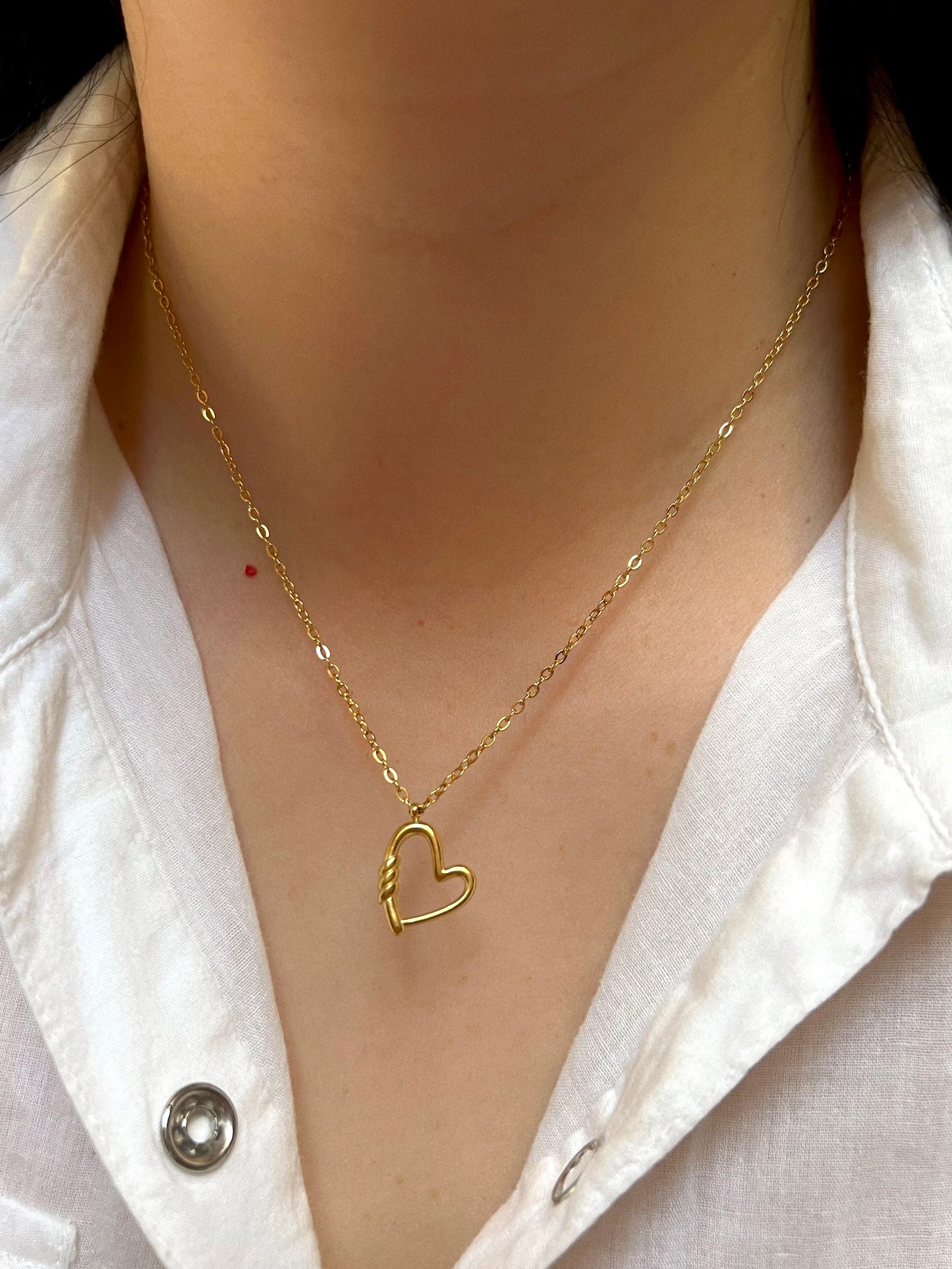 Falling in love necklace