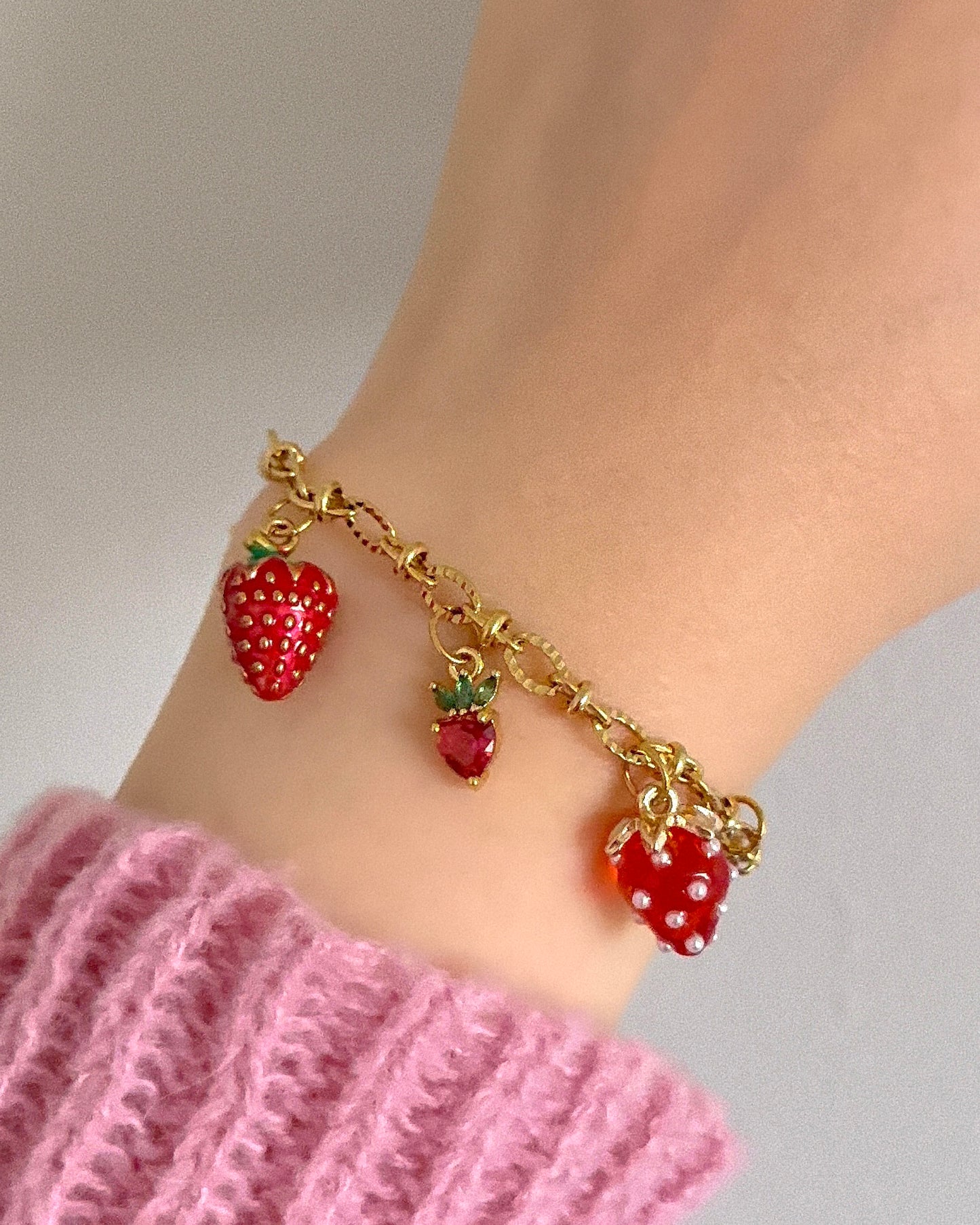 Strawberry lover bracelet