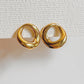 Wavy O studs earring