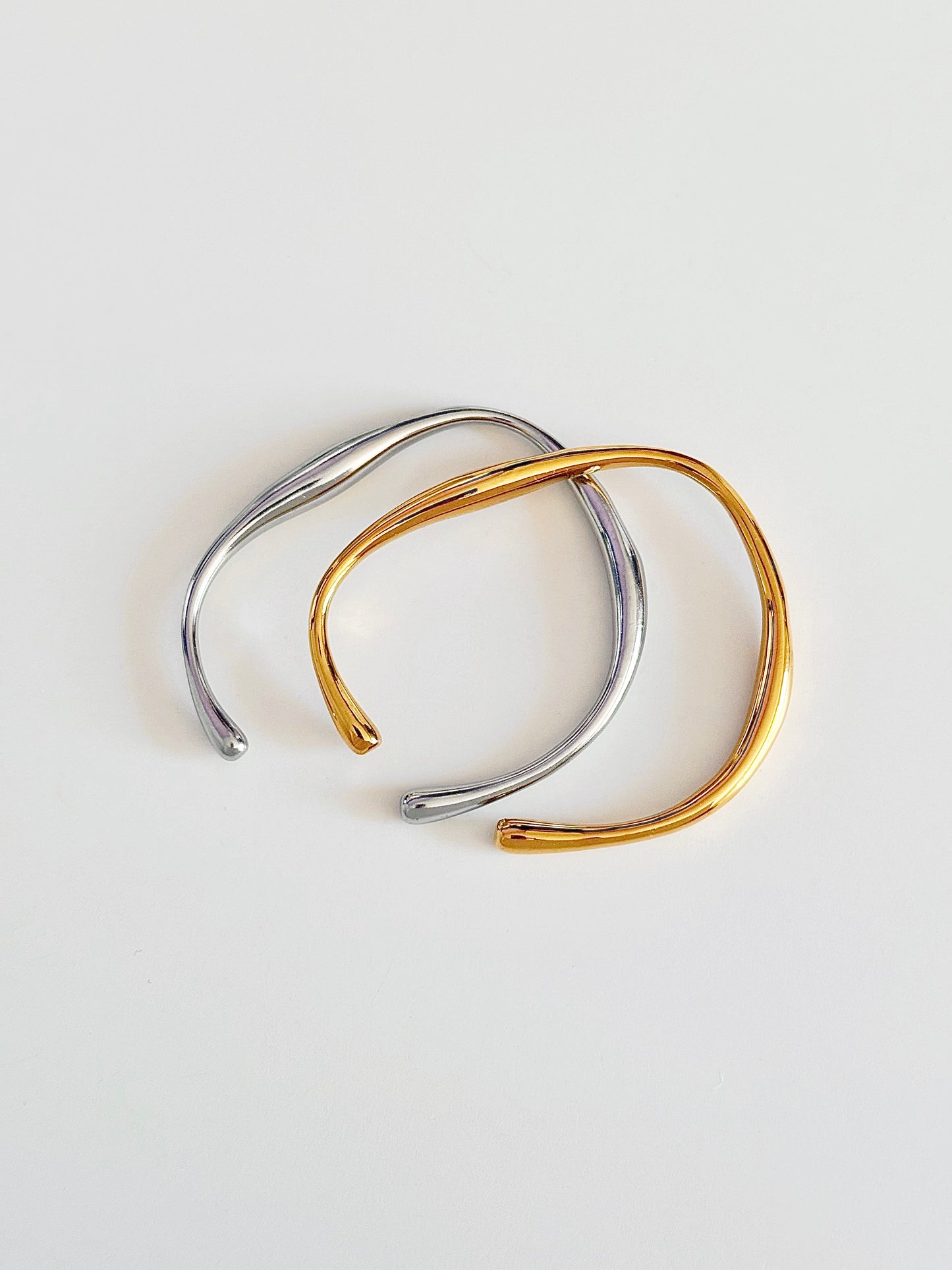 Marcie irregular bangle