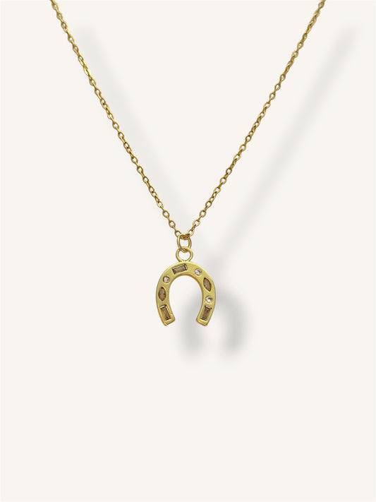 Shine horseshoe necklace