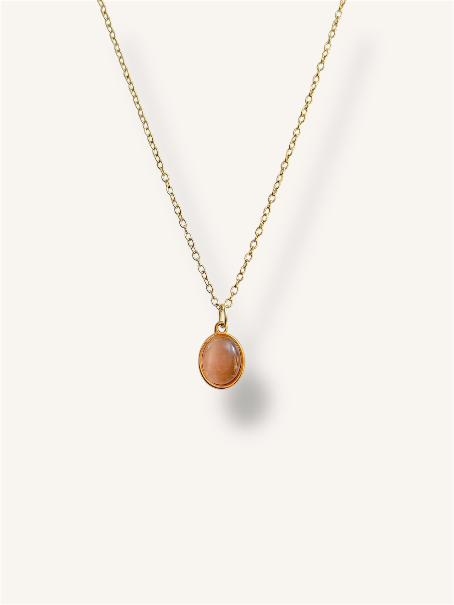 Oval drop Necklace