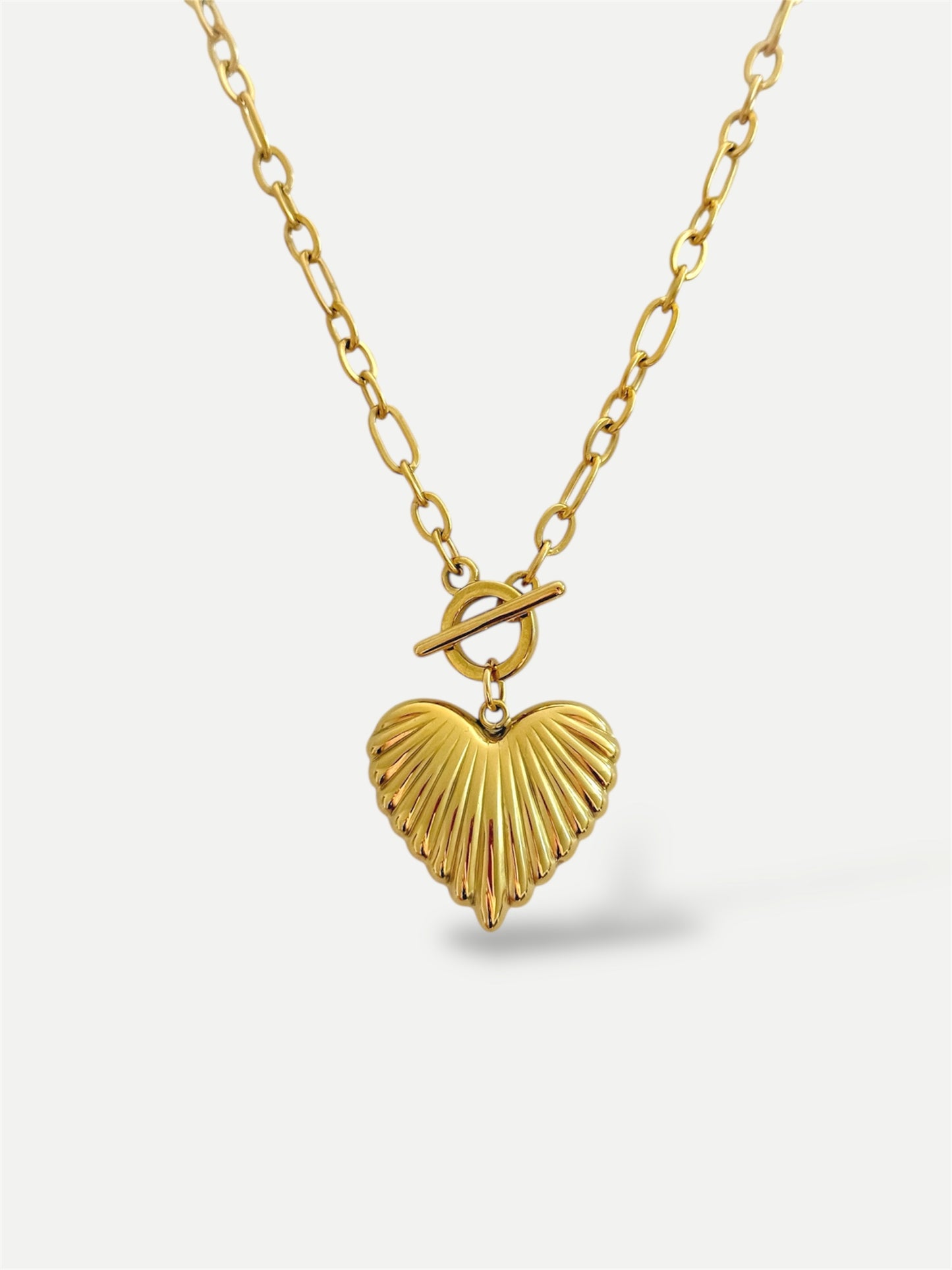 Bold heart toggle necklace