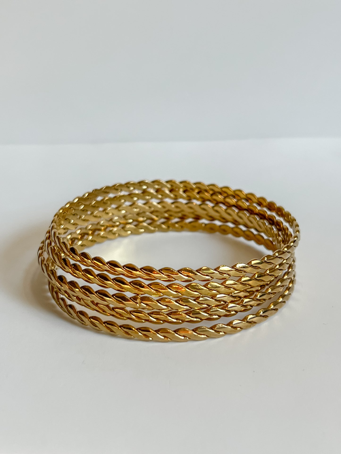 Flat twisted bangle (set of 5)