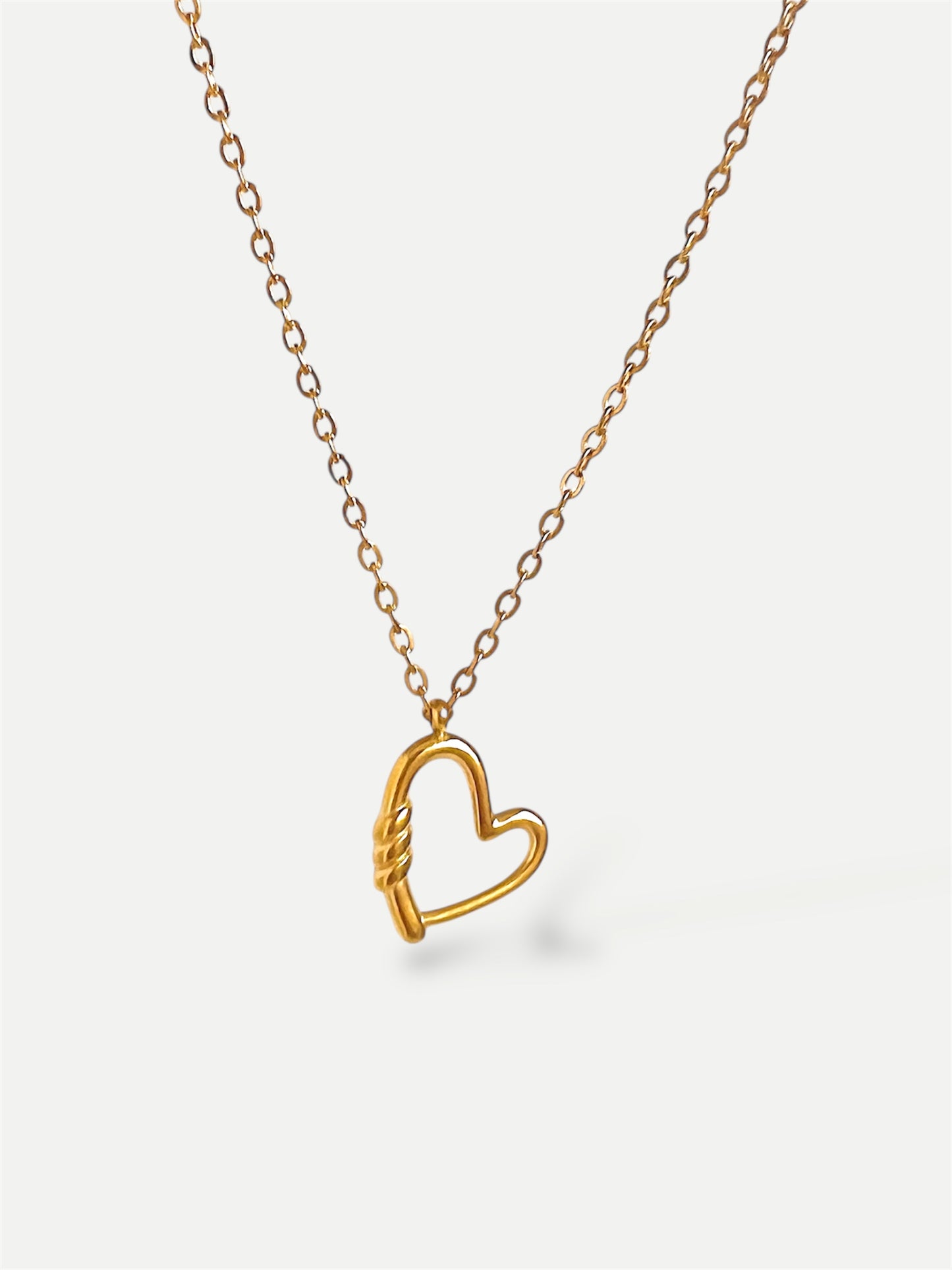 Falling in love necklace
