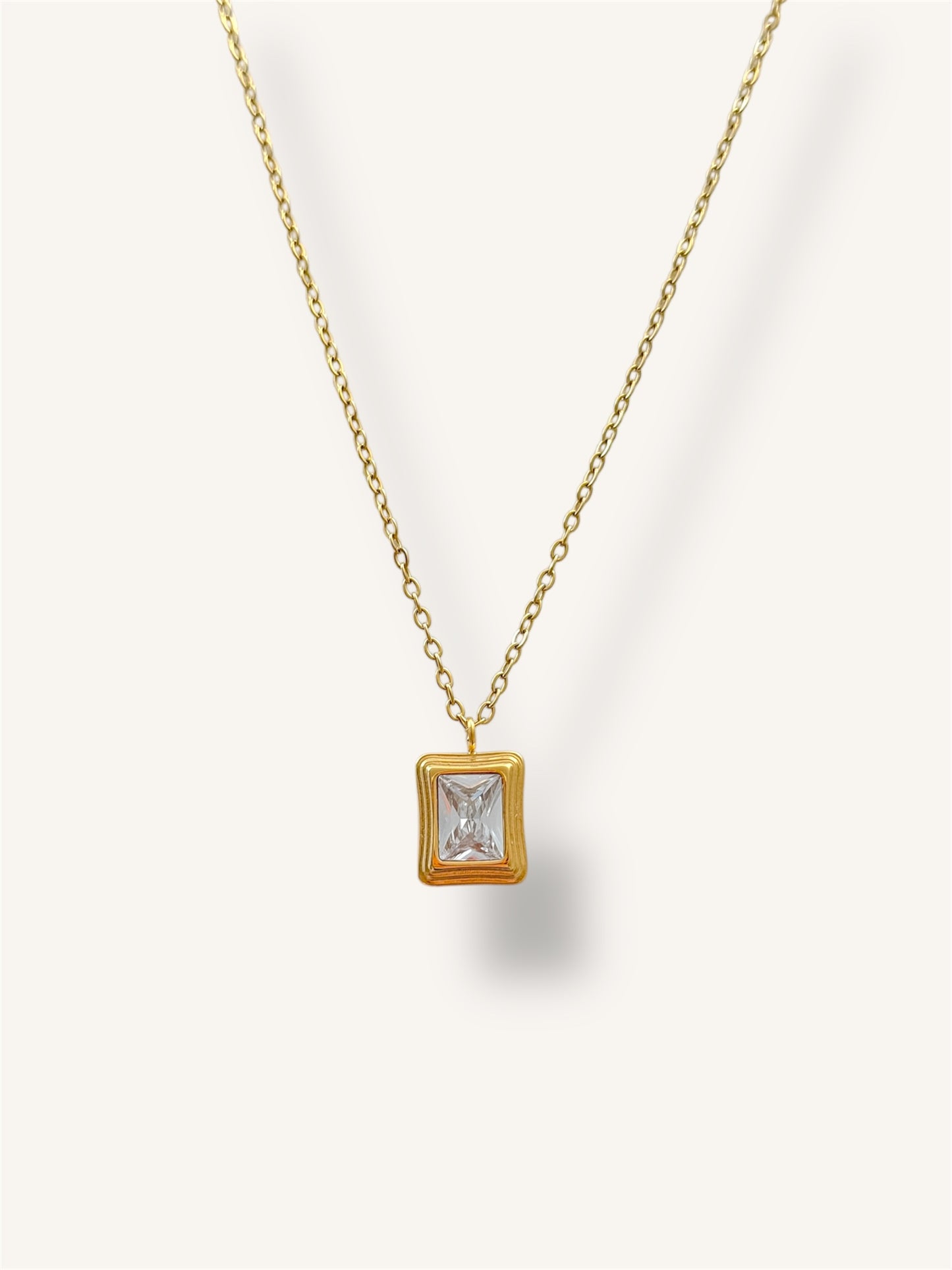 Square pendant necklace