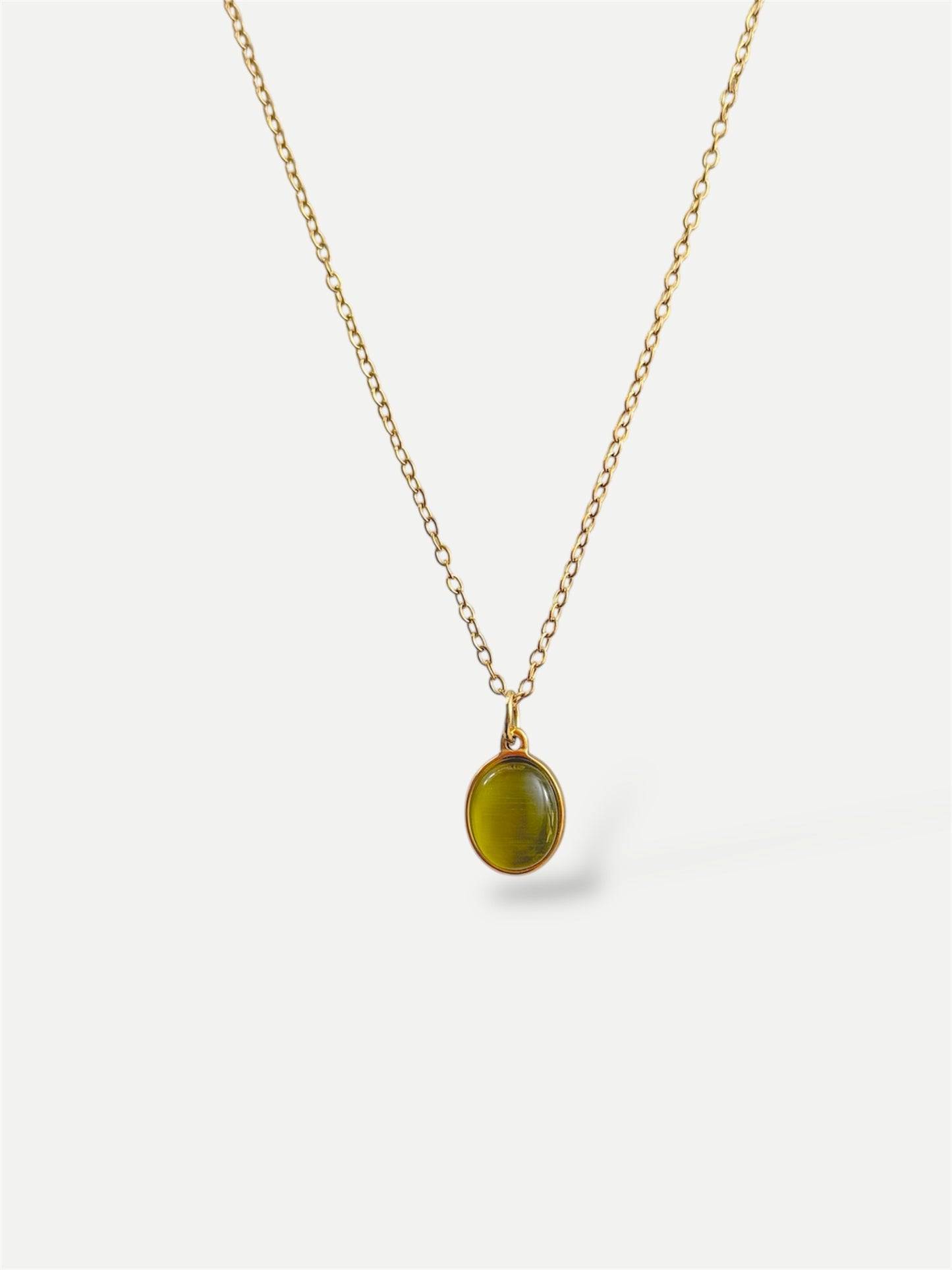 Oval drop Necklace