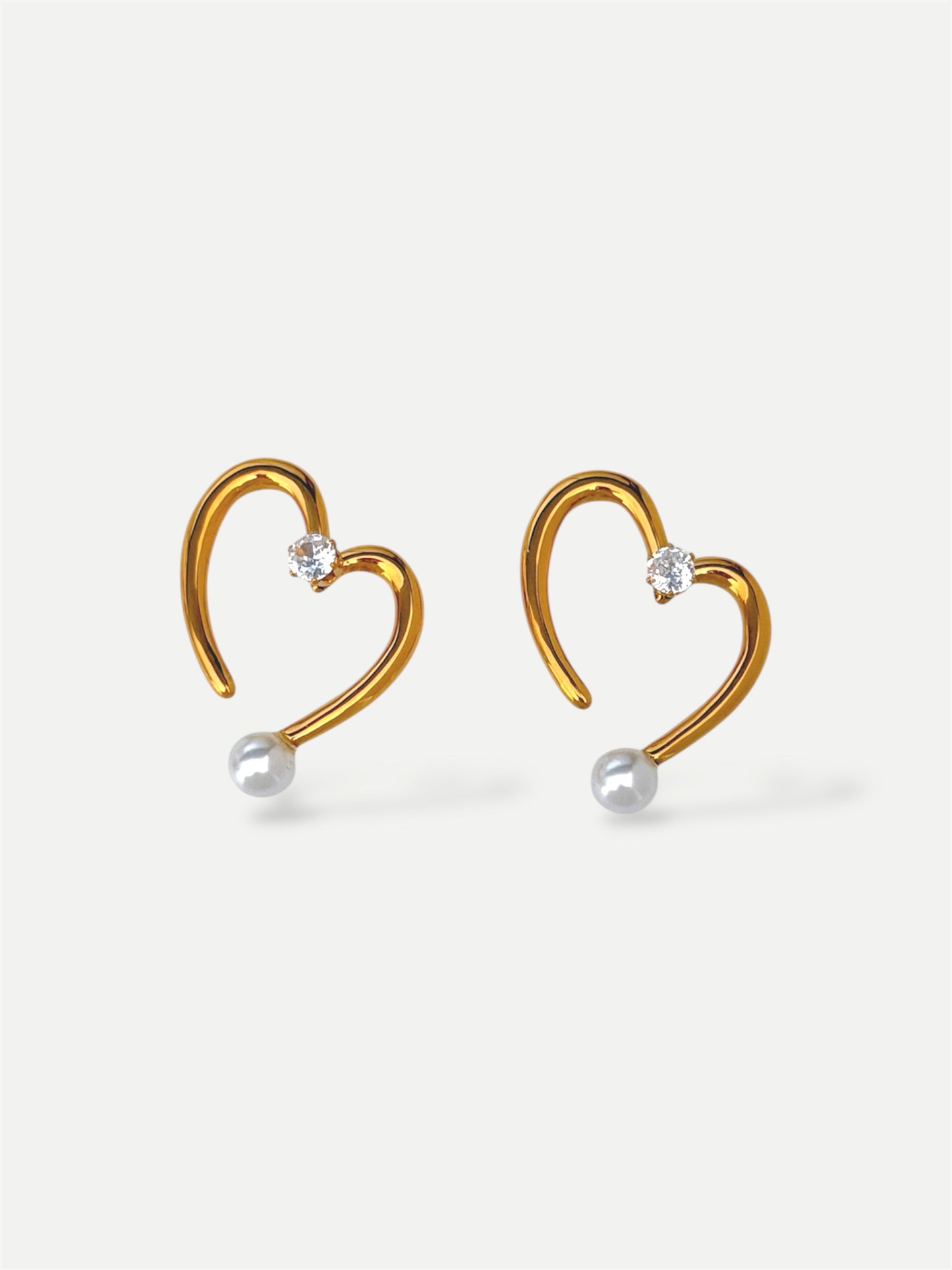 Corazon Earring
