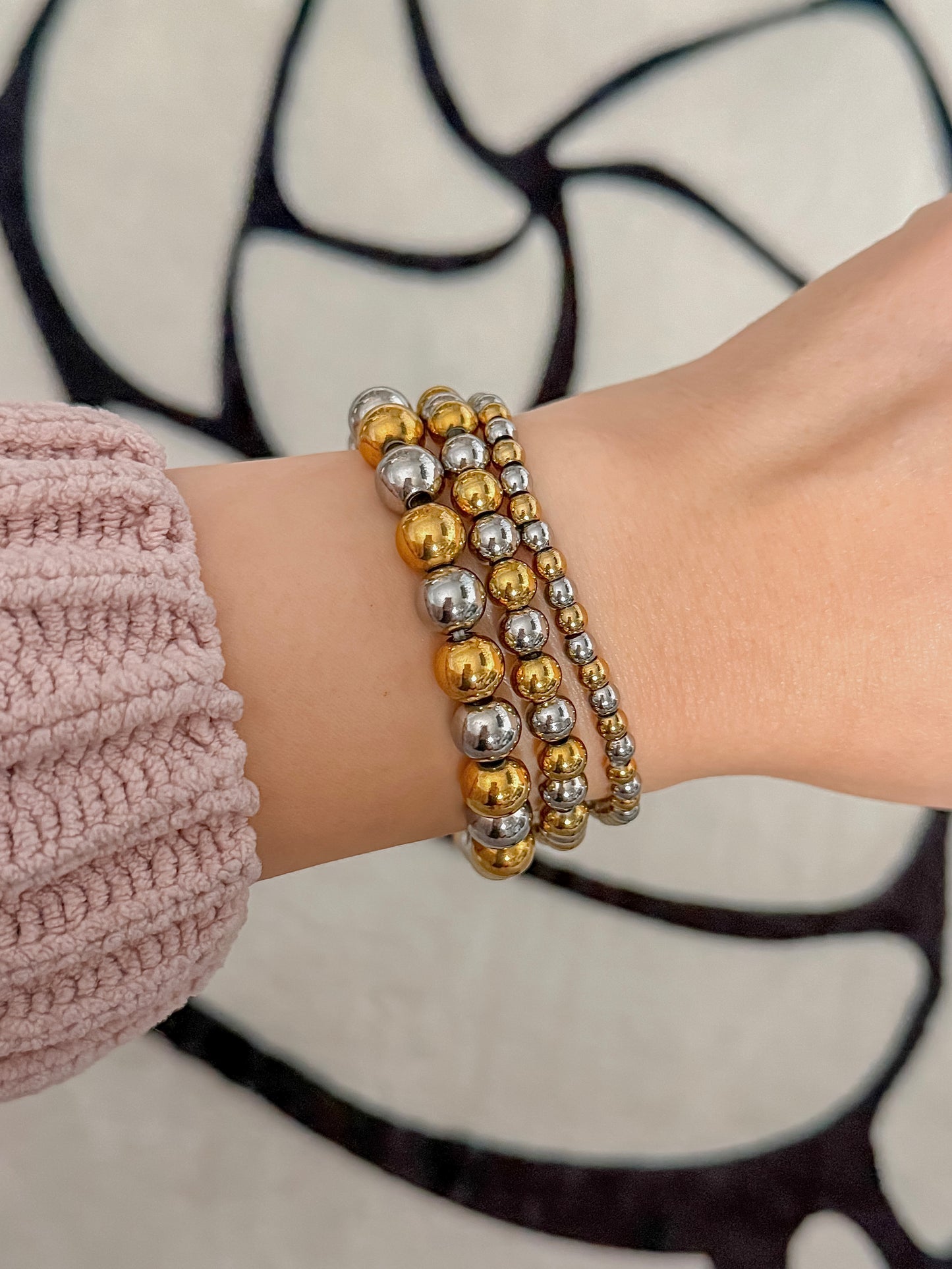 Two tone beaded bracelet (set of 3)