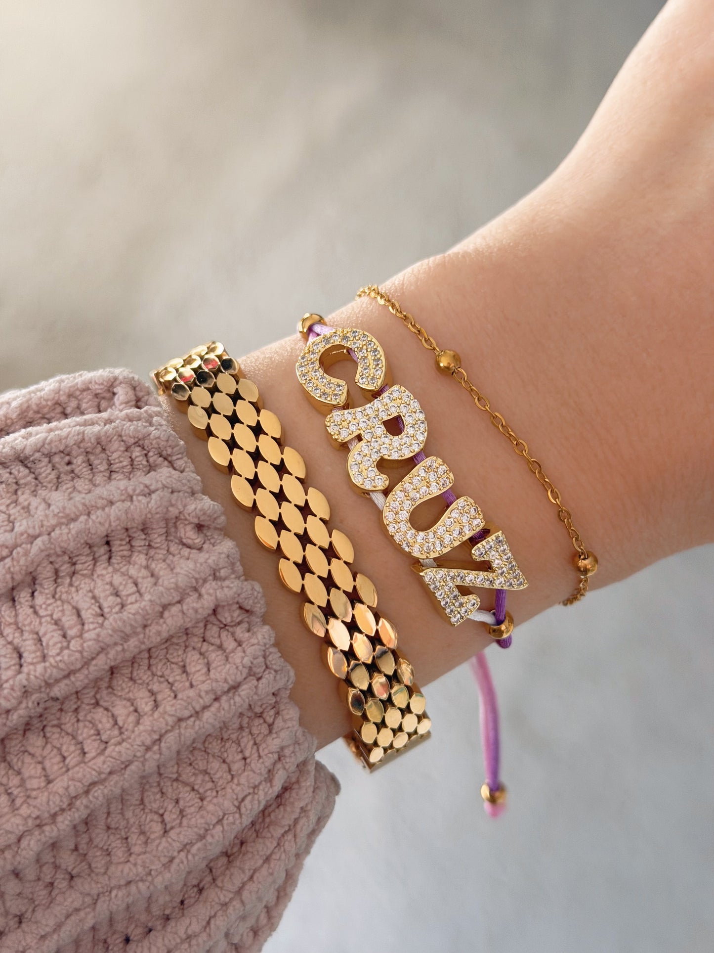 Gradient name bracelet