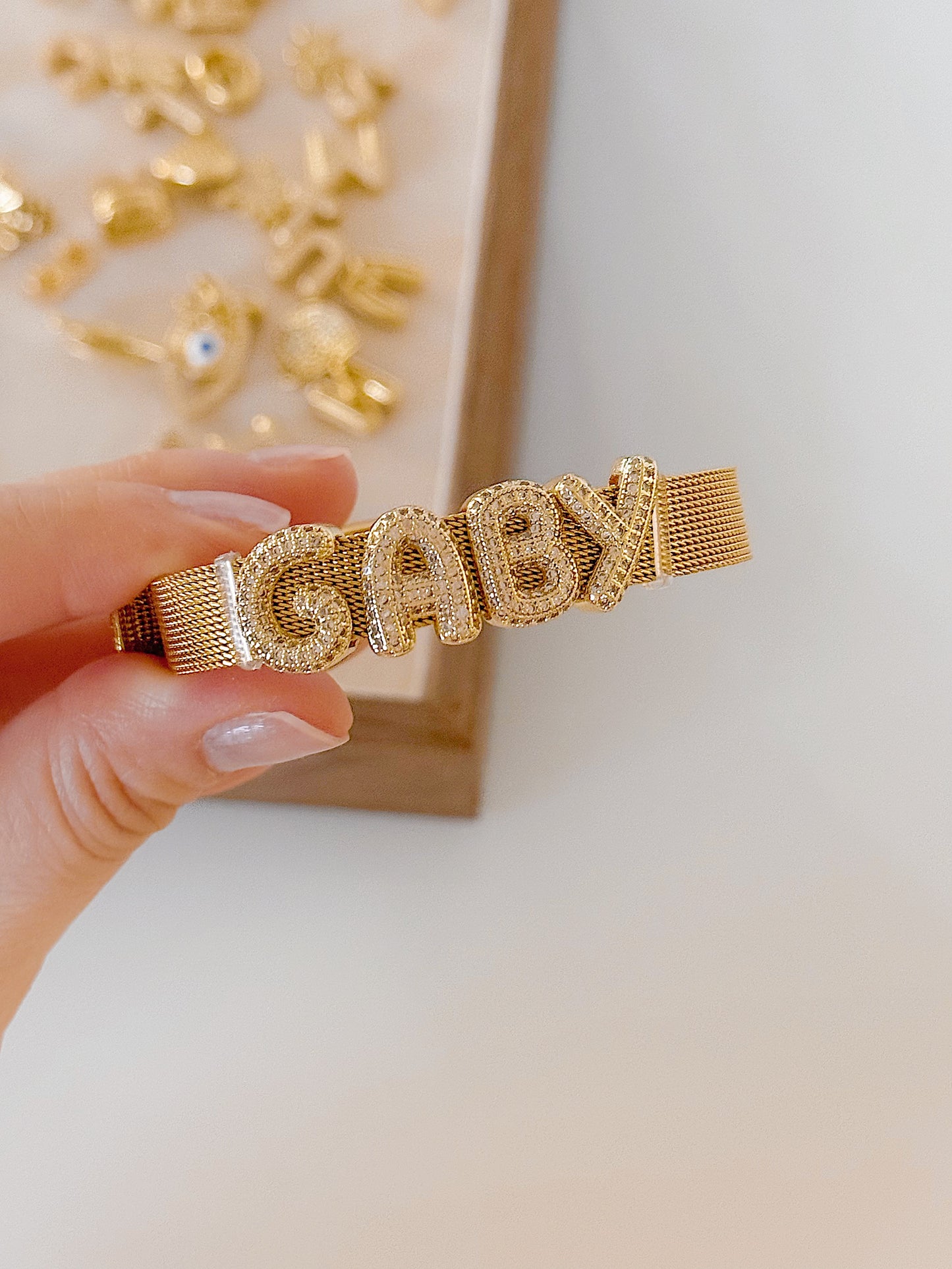 Charm for mesh bracelet