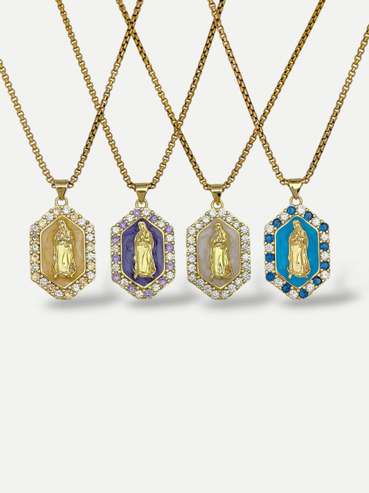 Virgen hexagonal necklace