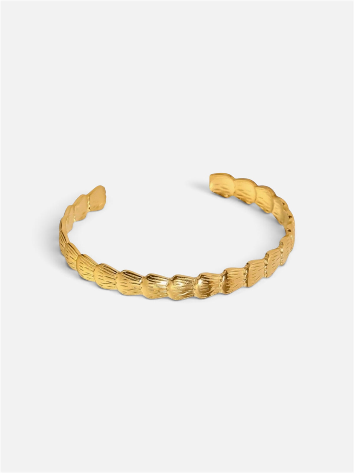 Shell Bangle Bracelet