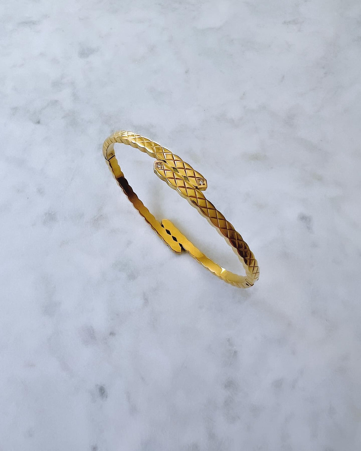 Maja Oval Bangle