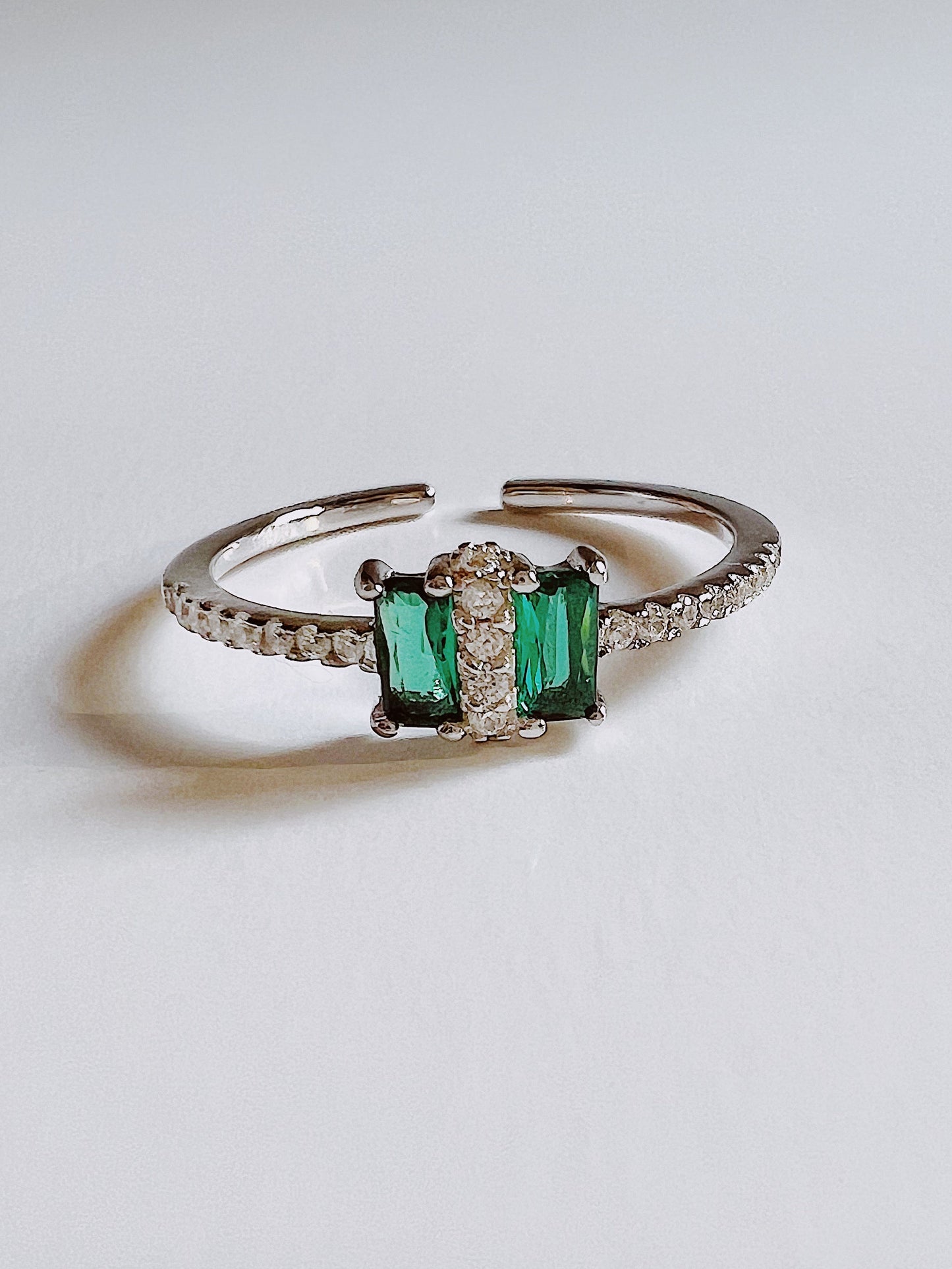 Jana Ring (925 Sterling Silver)