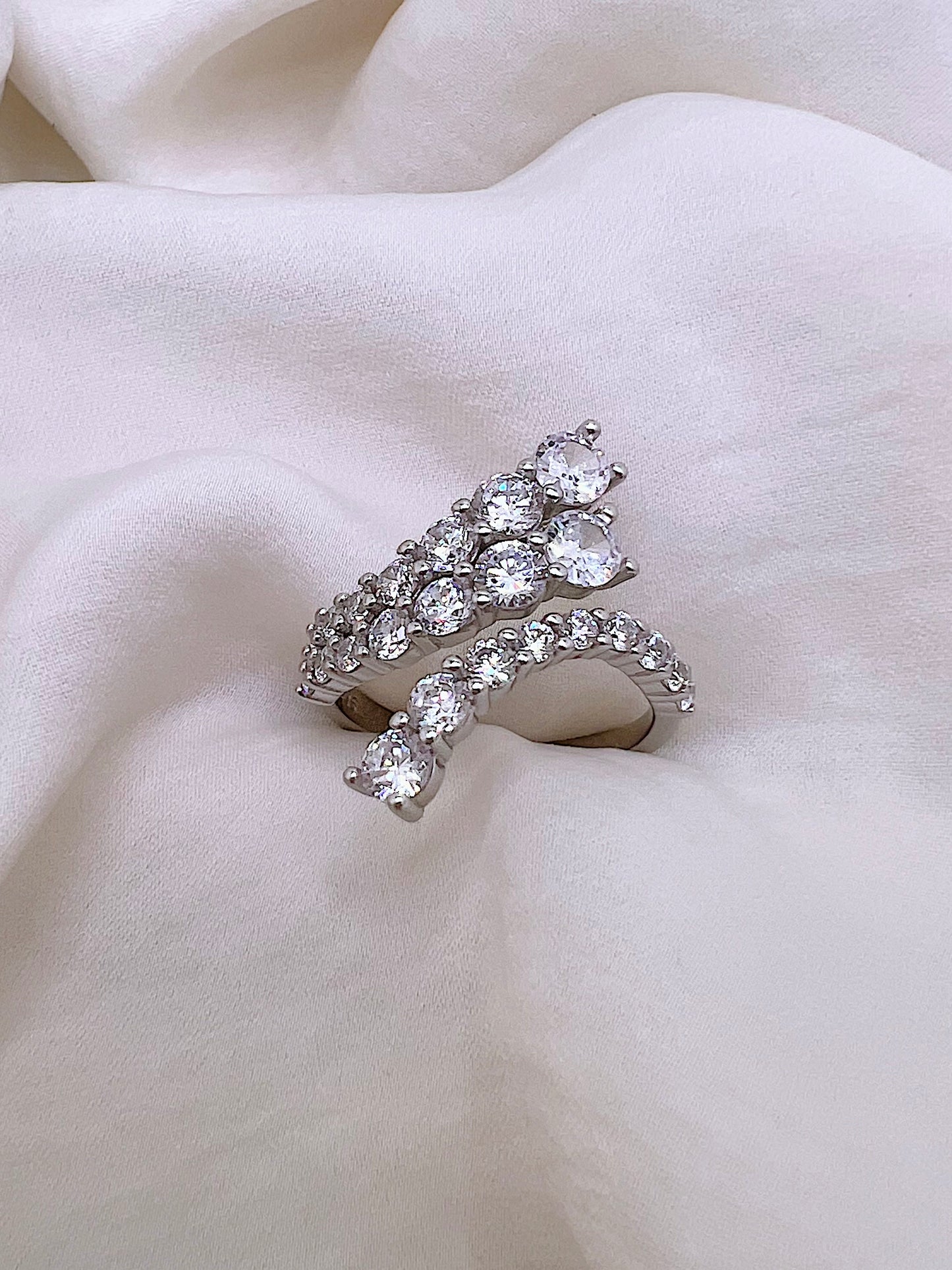 Helena Ring (925 Sterling Silver)