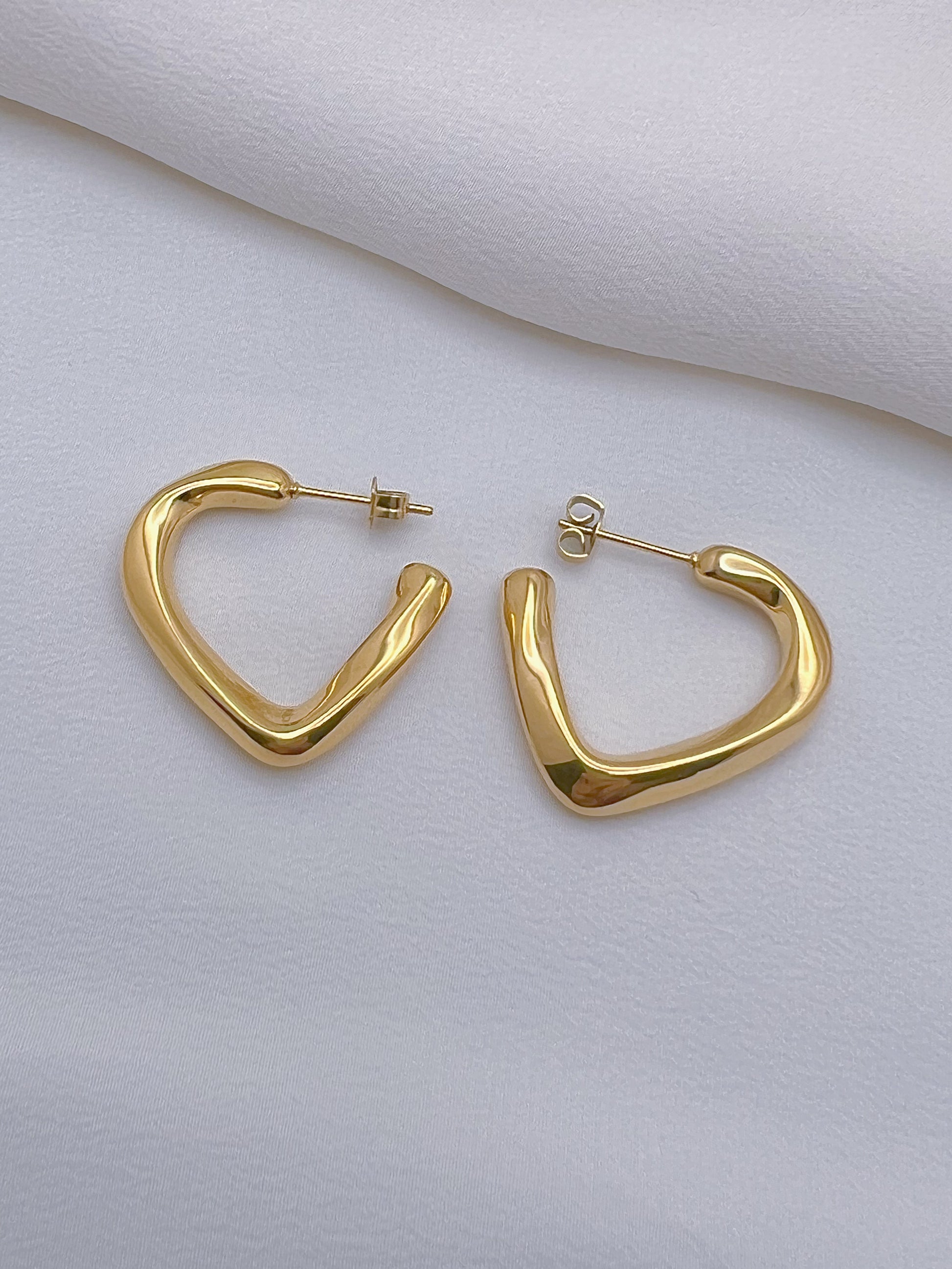 Open Heart Earrings - Paumi