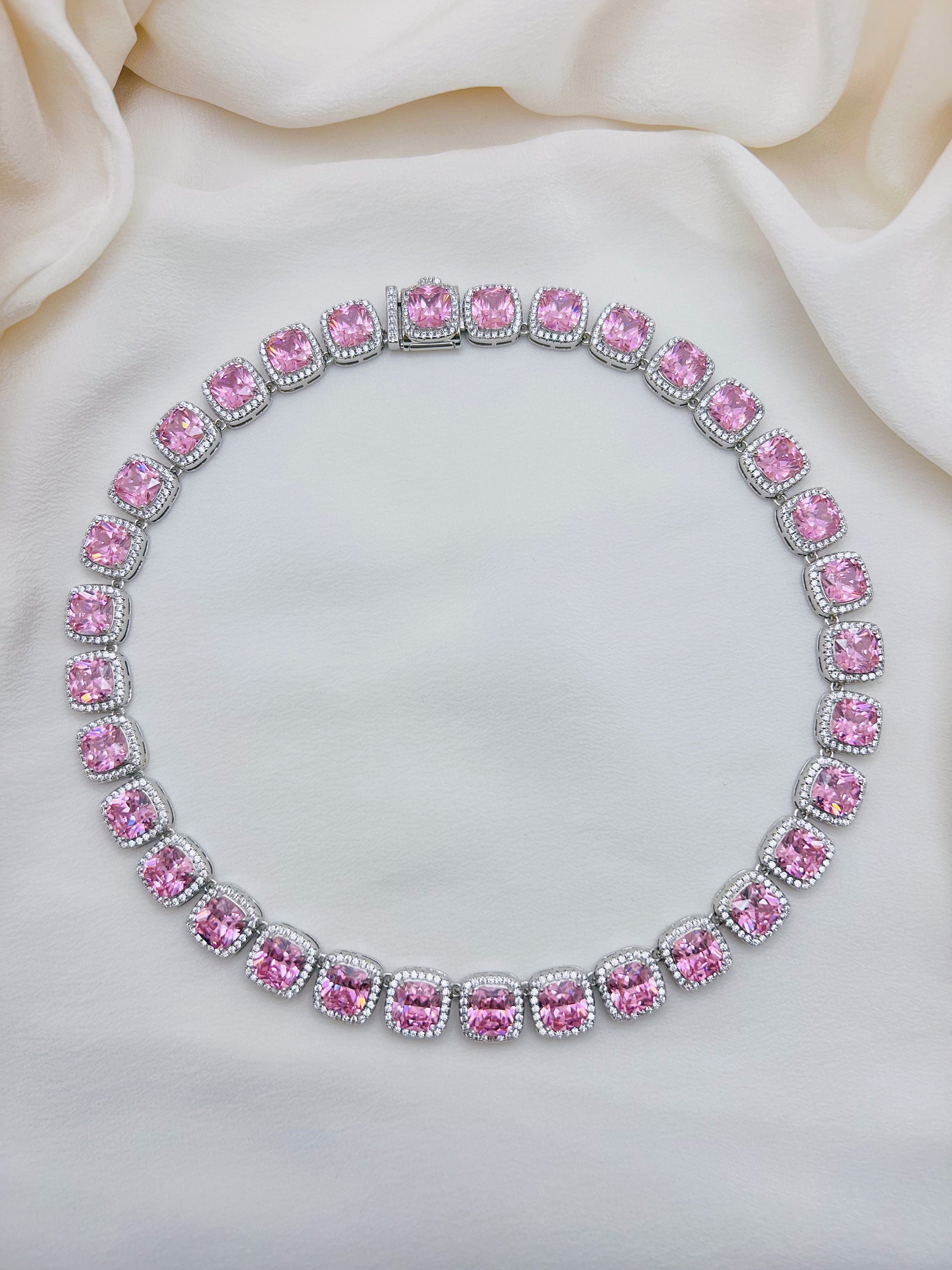 Liatris Necklace - Paumi