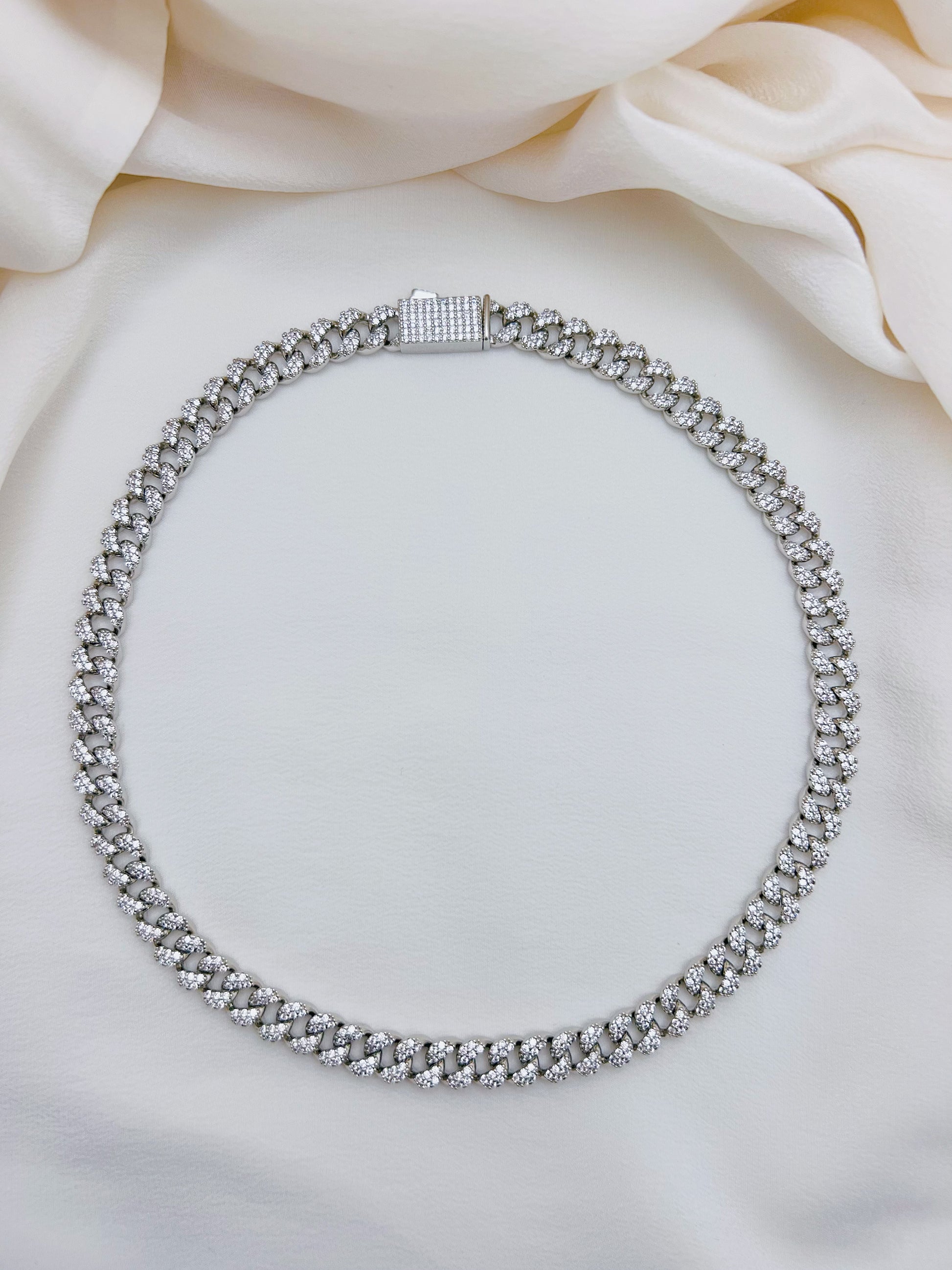 Almaty Choker Necklace - Paumi