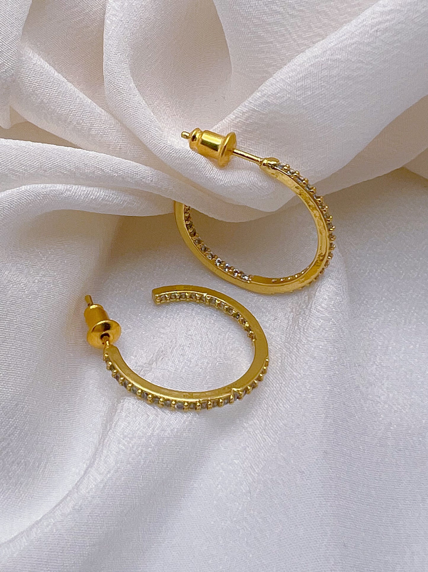 Ava Hoops Earrings - Paumi